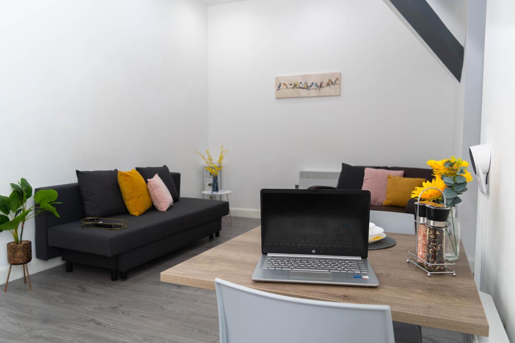 Sky Apartments Бредфорд Номер фото