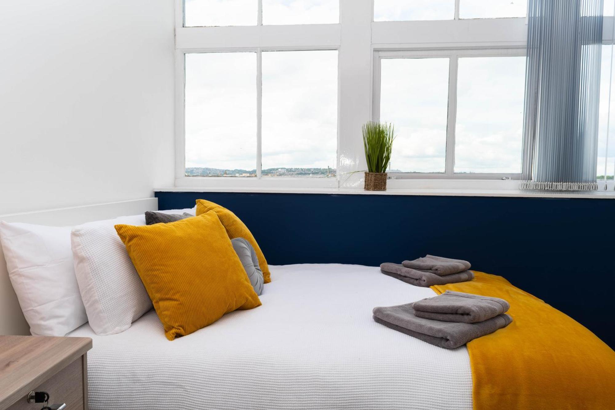 Sky Apartments Бредфорд Номер фото